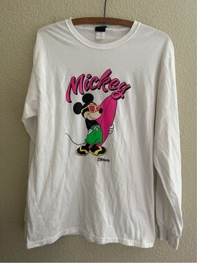 Disney Mickey Mouse Okinawa Long Sleeve Men’s Size Medium